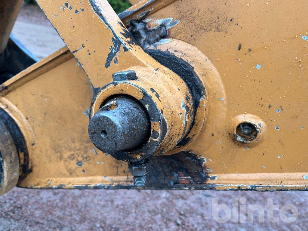 Escavadeira de rodas Case WX165: foto 33