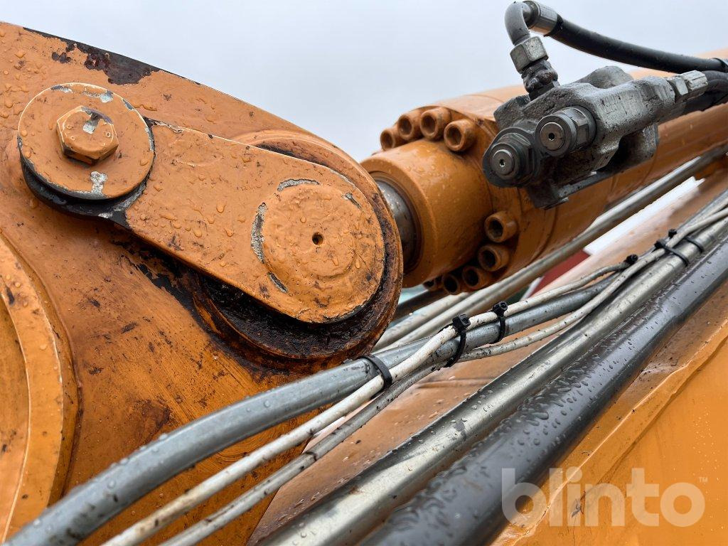 Escavadeira de rodas Case WX165: foto 28