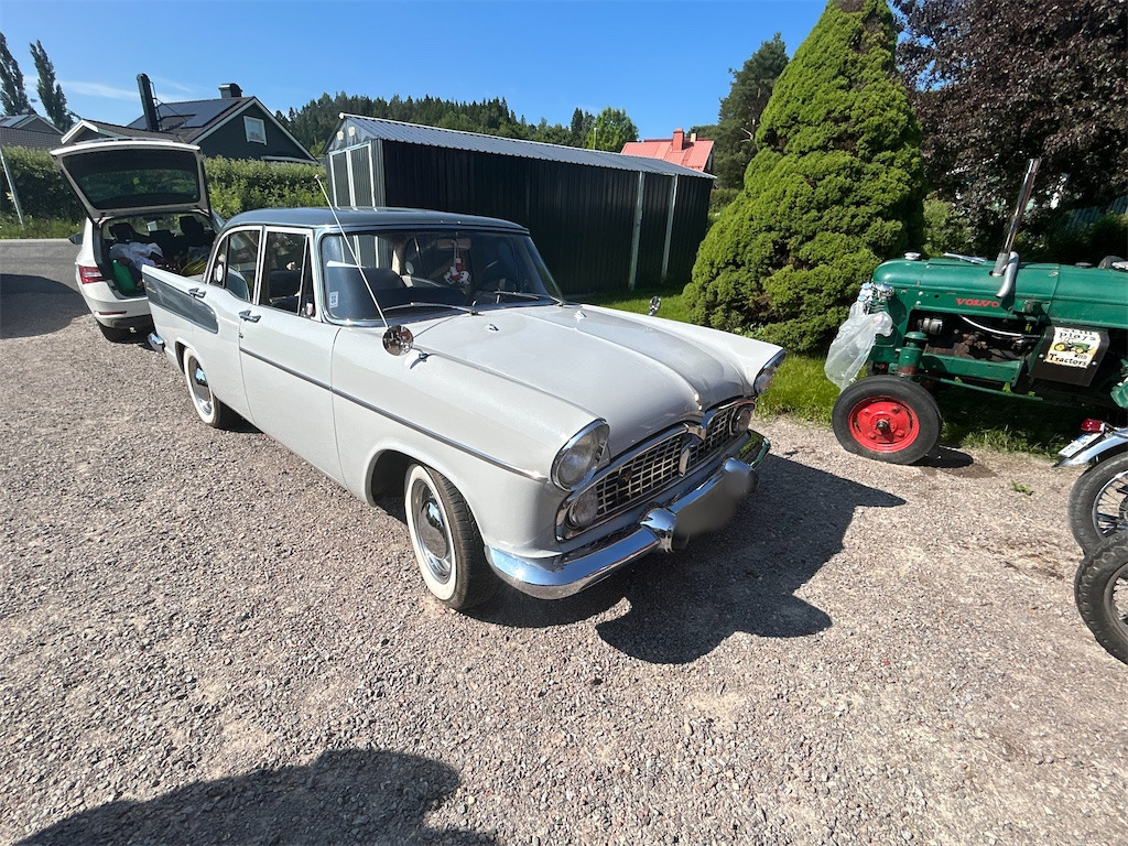 FORD VEDETTE BEAULIEU - Automóvel: foto 3 FORD VEDETTE BEAULIEU - Automóvel: foto 3