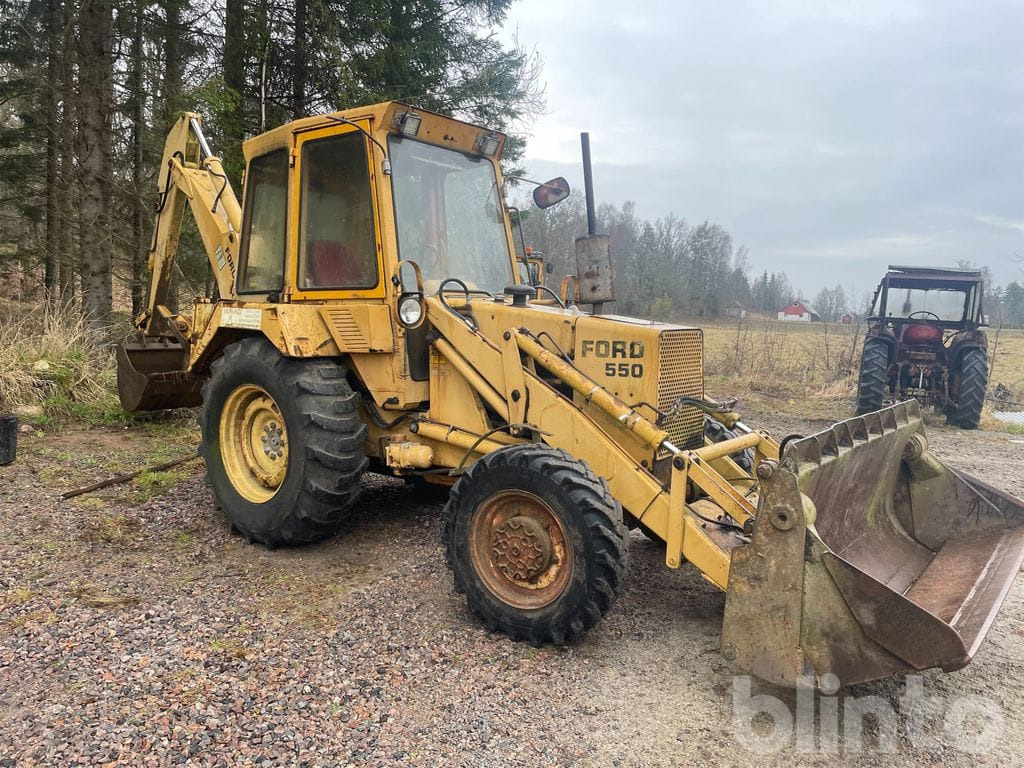 Ford 550CP - Retroescavadeira: foto 2 Ford 550CP - Retroescavadeira: foto 2