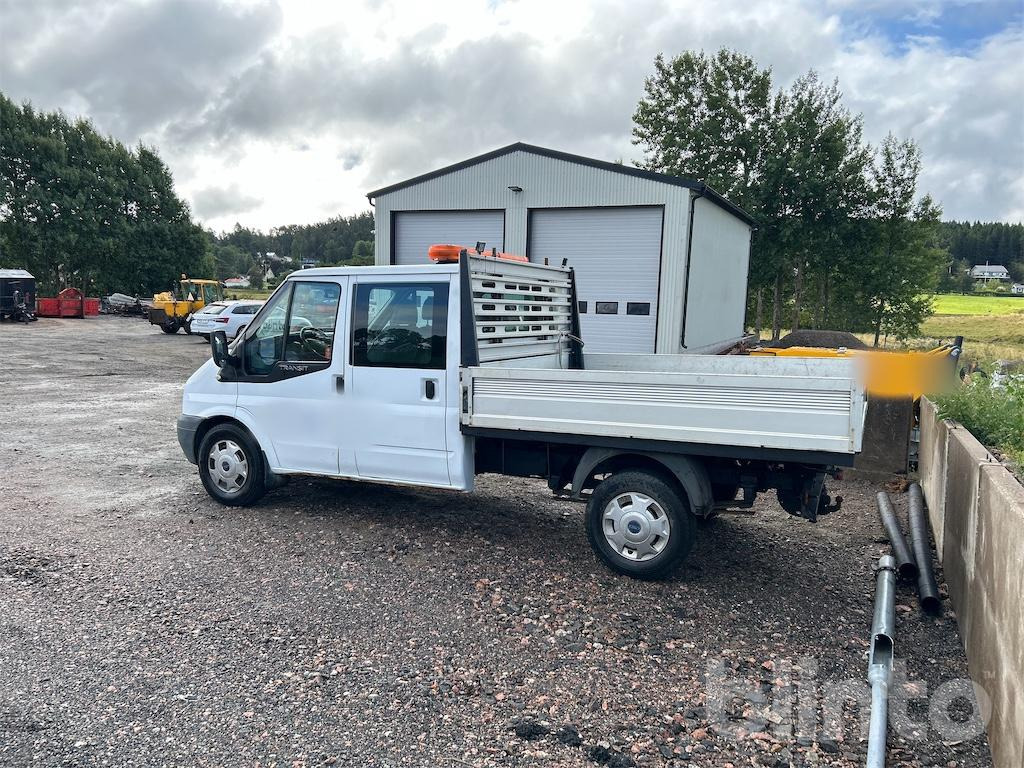 Ford Transit 4WD med Dubbelhytt - Carrinha de caixa aberta, Carrinha cabine dupla: foto 4 Ford Transit 4WD med Dubbelhytt - Carrinha de caixa aberta, Carrinha cabine dupla: foto 4