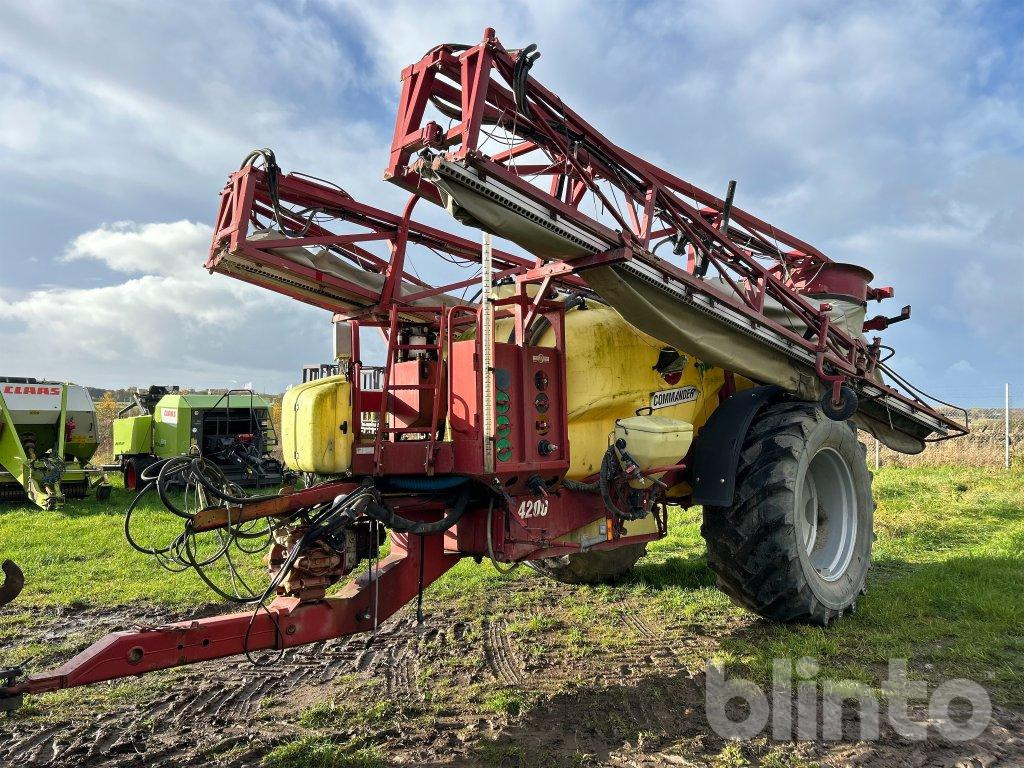 Hardi Commander 4200 Twin - Pulverizador agricola: foto 1 Hardi Commander 4200 Twin - Pulverizador agricola: foto 1