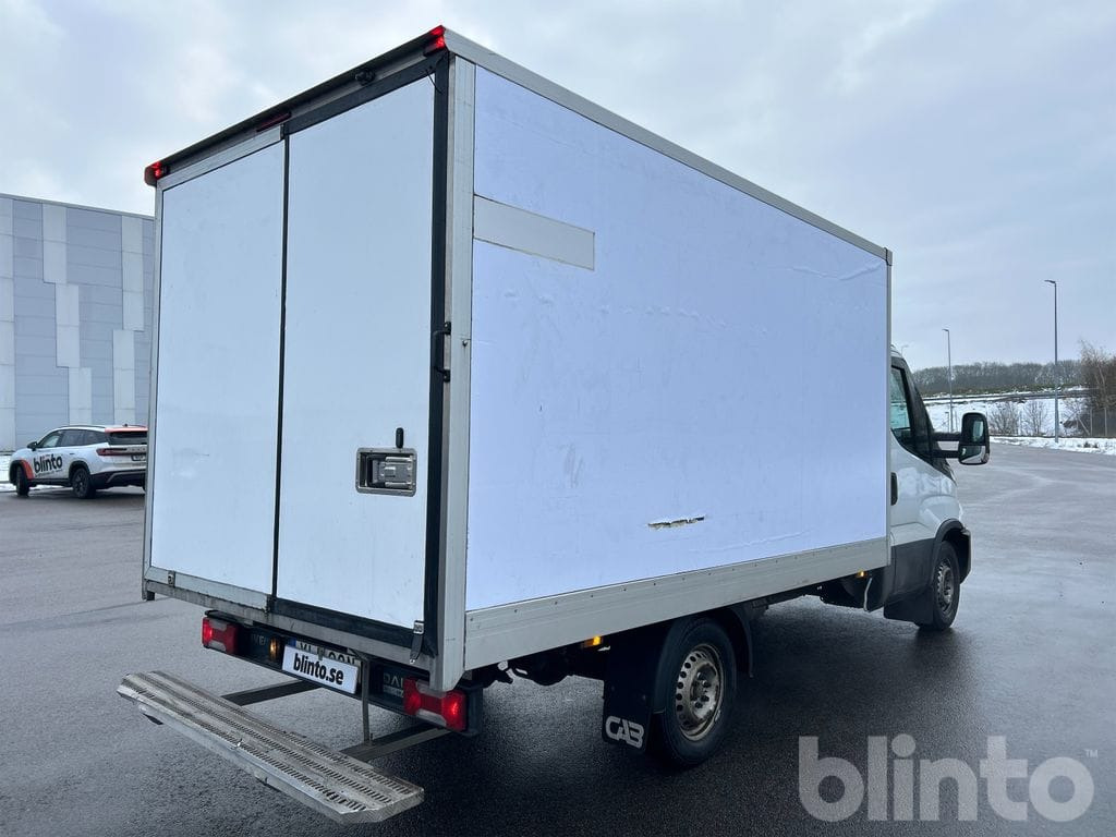 Iveco Daily 35-140 - Carrier Pulsor 400 - Carrinha frigorífica: foto 5 Iveco Daily 35-140 - Carrier Pulsor 400 - Carrinha frigorífica: foto 5