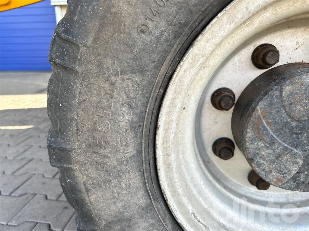 Pá carregadora de rodas JCB 409 (2010): foto 24 Pá carregadora de rodas JCB 409 (2010): foto 24