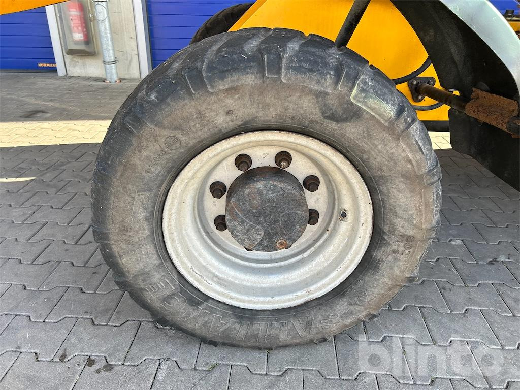 Pá carregadora de rodas JCB 409 (2010): foto 23 Pá carregadora de rodas JCB 409 (2010): foto 23