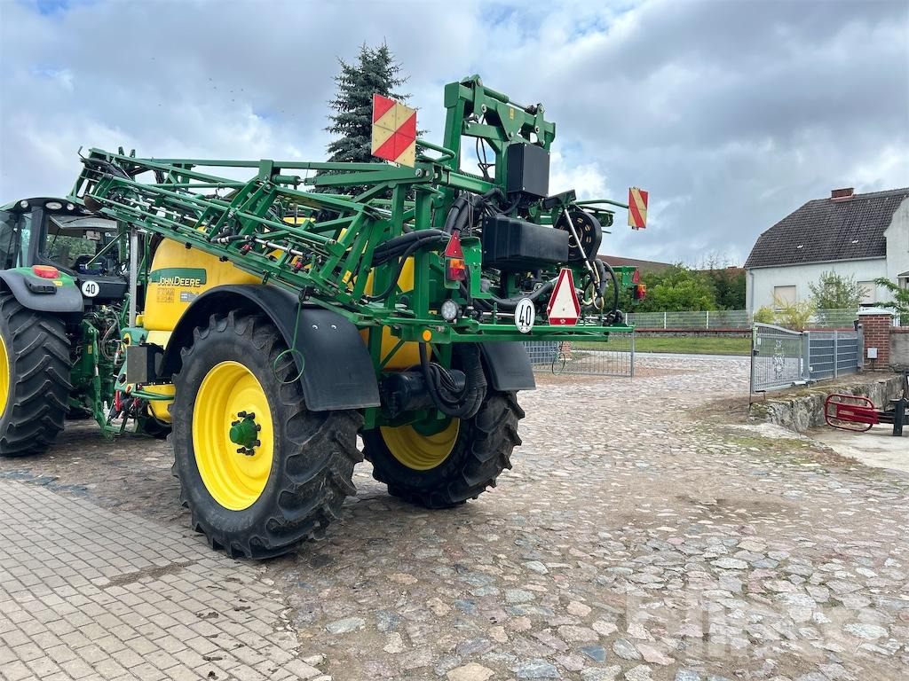 John Deere 740 (2012) - Pulverizador agricola: foto 2 John Deere 740 (2012) - Pulverizador agricola: foto 2