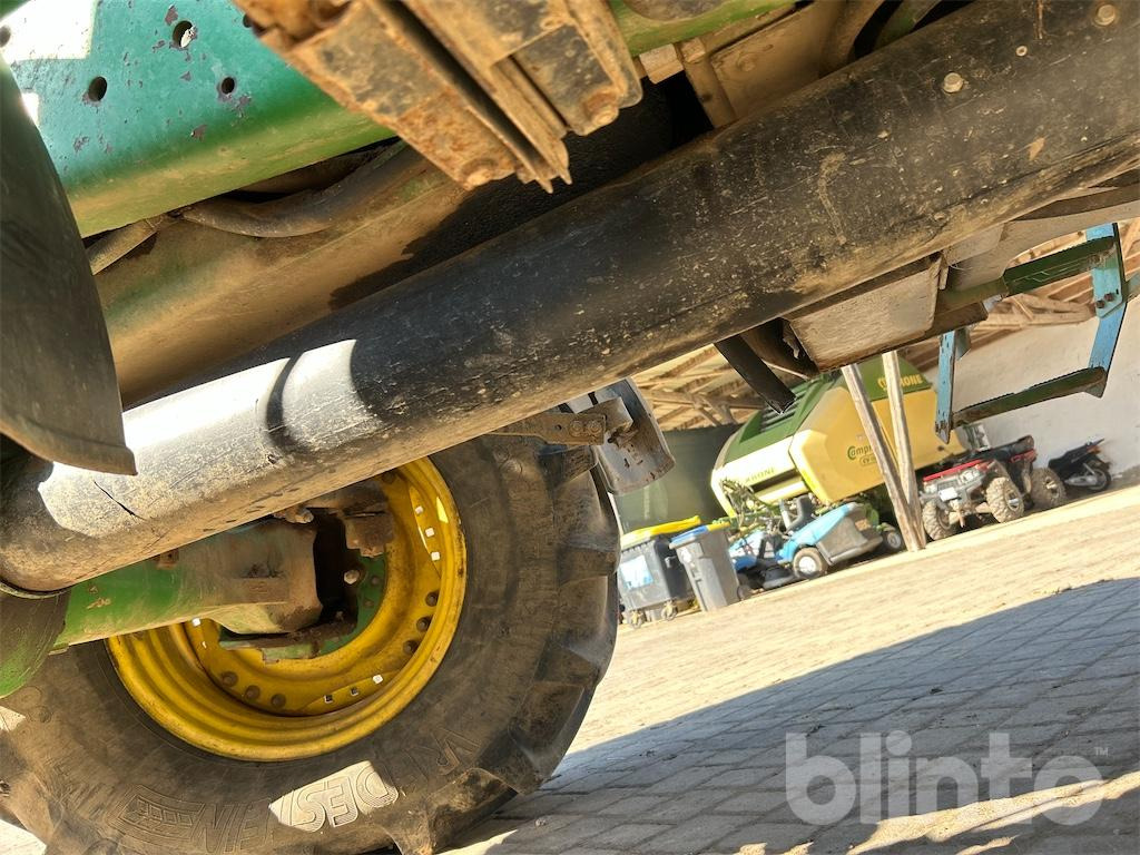 Trator John Deere 7810 (US Modell, Bj. 1999): foto 47