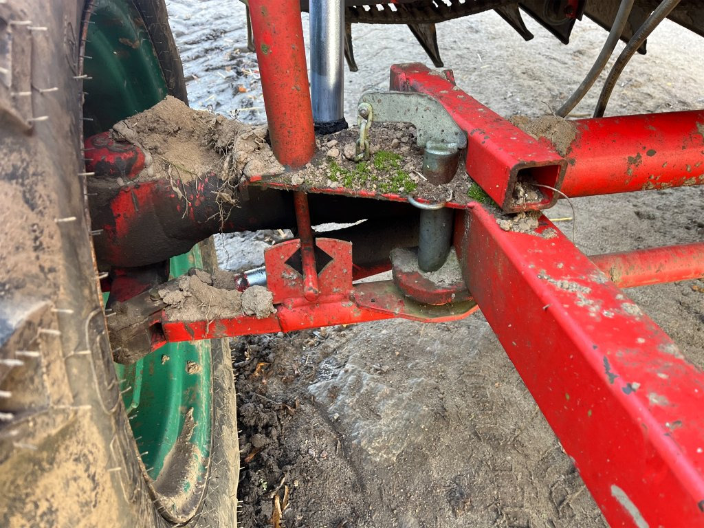 Colheitadeira de batatas Kverneland UN2200: foto 23