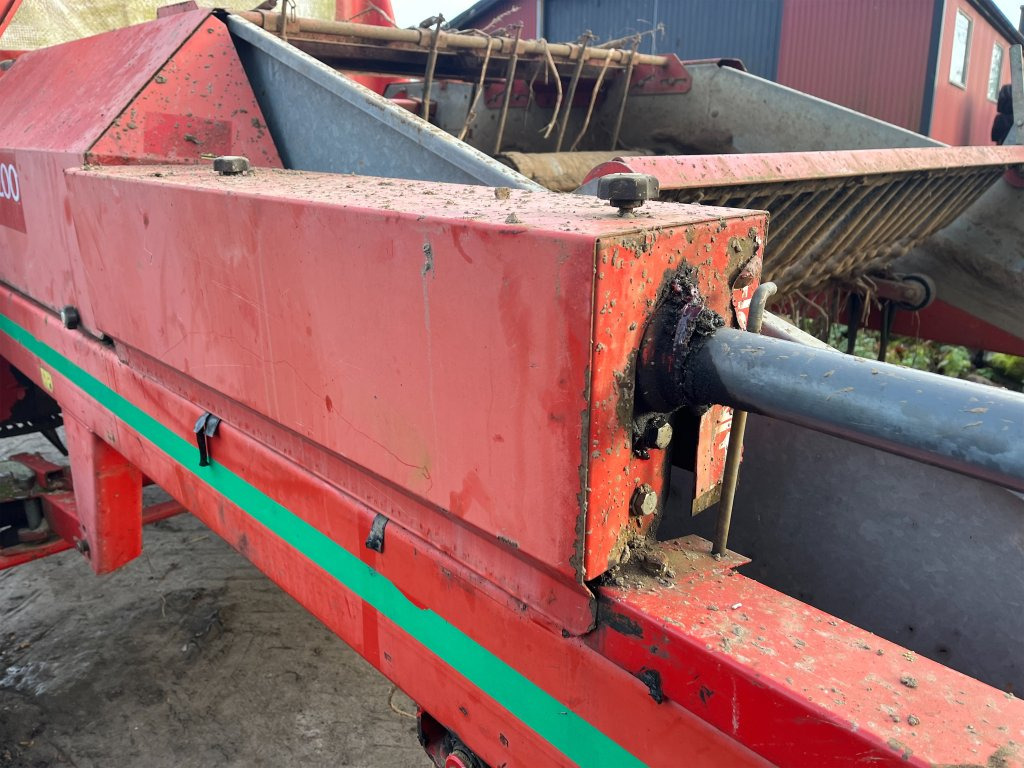 Colheitadeira de batatas Kverneland UN2200: foto 19