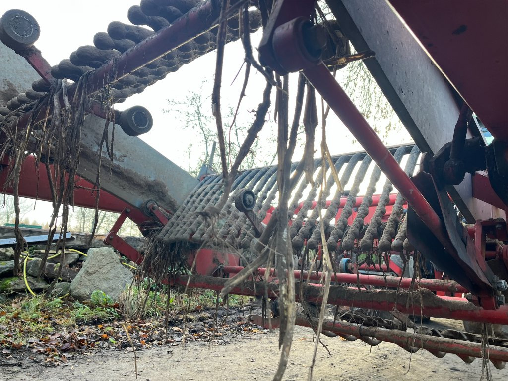 Colheitadeira de batatas Kverneland UN2200: foto 26