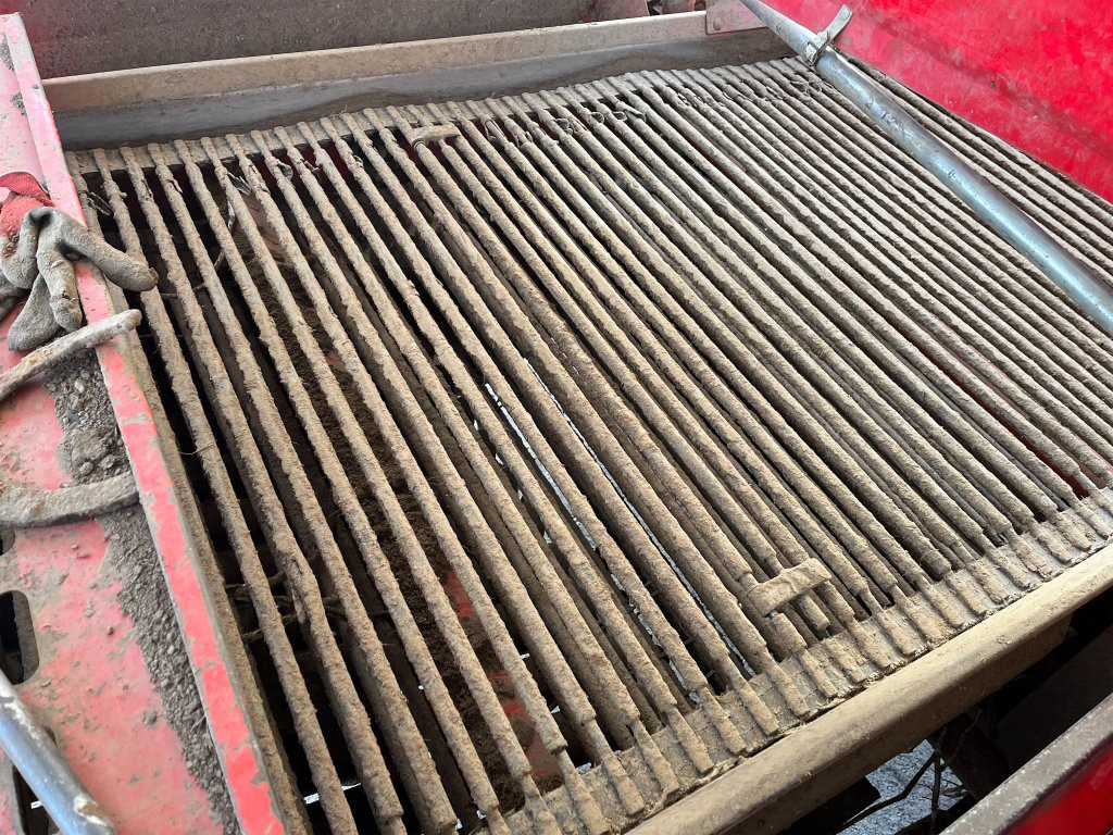 Colheitadeira de batatas Kverneland UN2200: foto 37