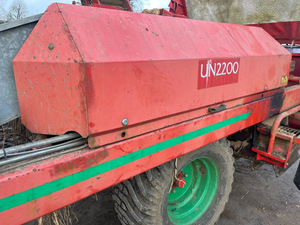 Colheitadeira de batatas Kverneland UN2200: foto 45