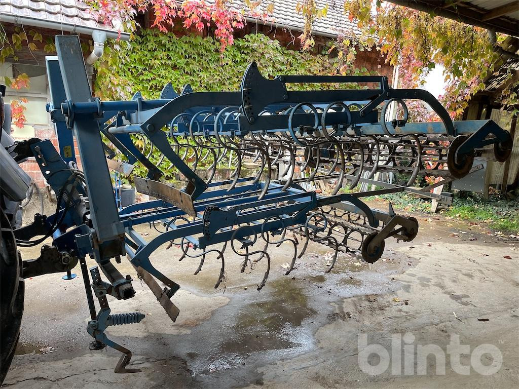 Lemken Korund 450 L - Cultivador: foto 1 Lemken Korund 450 L - Cultivador: foto 1