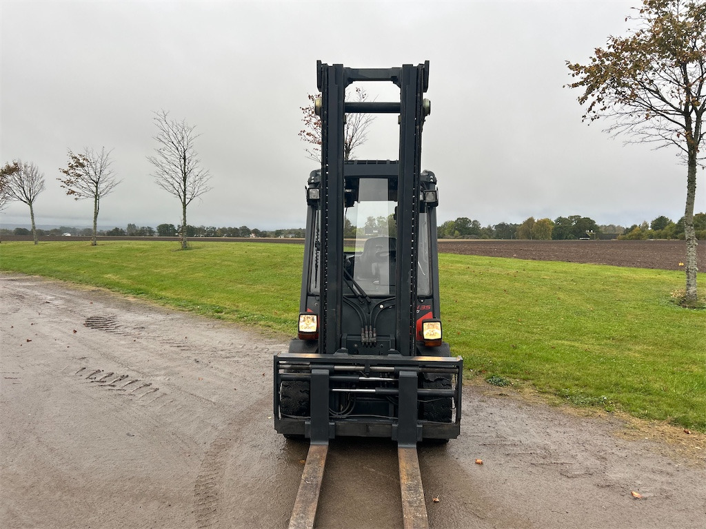 Linde H35 evo - Empilhadeira: foto 4 Linde H35 evo - Empilhadeira: foto 4