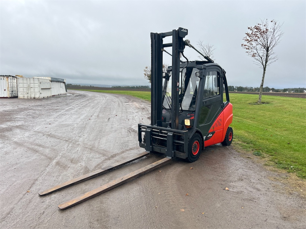 Linde H35 evo - Empilhadeira: foto 1 Linde H35 evo - Empilhadeira: foto 1