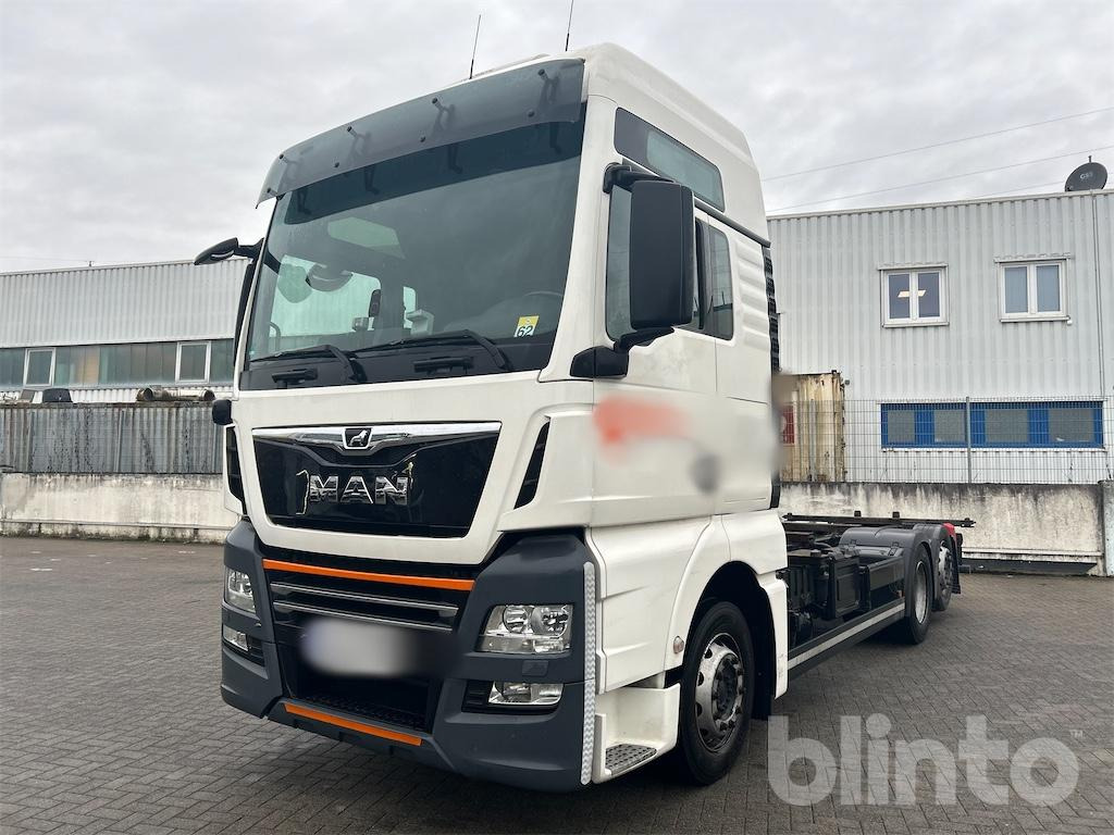 MAN TGX 26.400 (2020) - Camião transportador de contêineres/ Caixa móvel: foto 1 MAN TGX 26.400 (2020) - Camião transportador de contêineres/ Caixa móvel: foto 1
