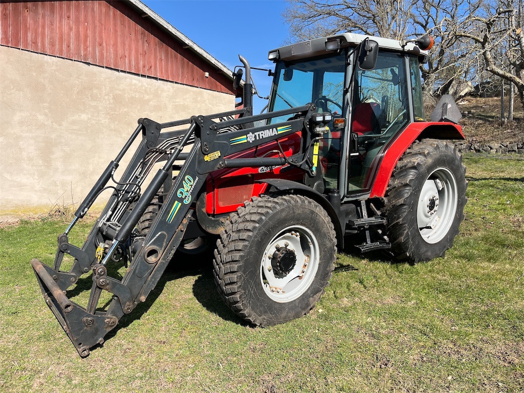 MASSEY FERGUSON 4335-4 - Trator: foto 1 MASSEY FERGUSON 4335-4 - Trator: foto 1