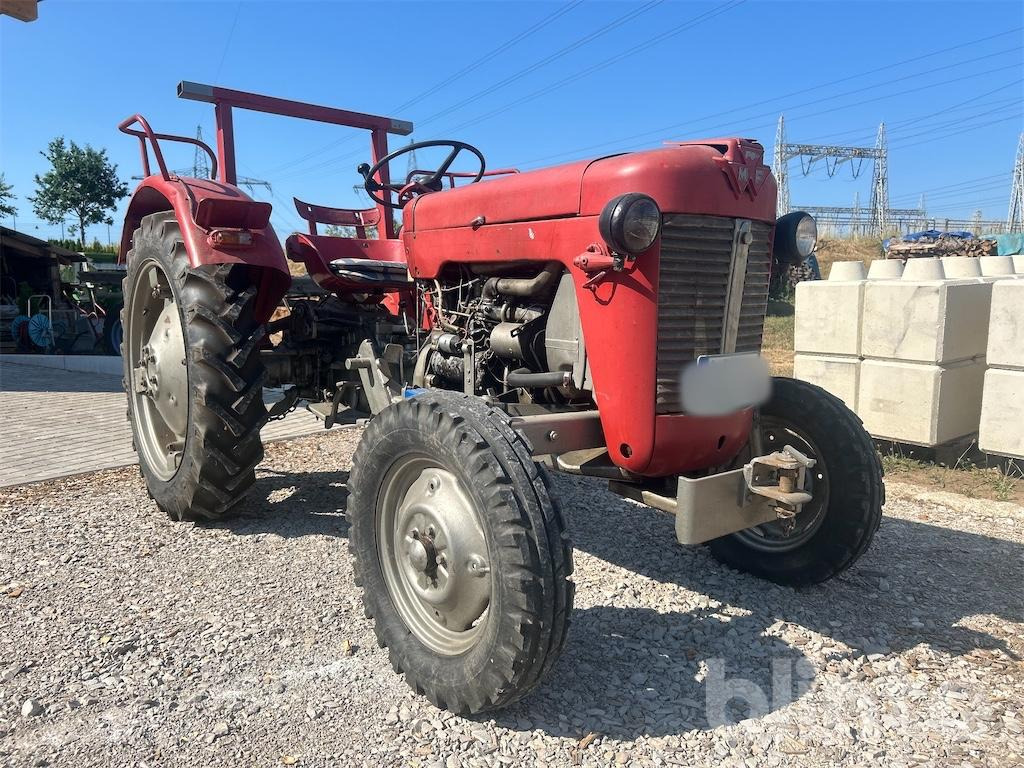 Massey Ferguson MF 30 (Bj. 1964) - Trator: foto 1 Massey Ferguson MF 30 (Bj. 1964) - Trator: foto 1