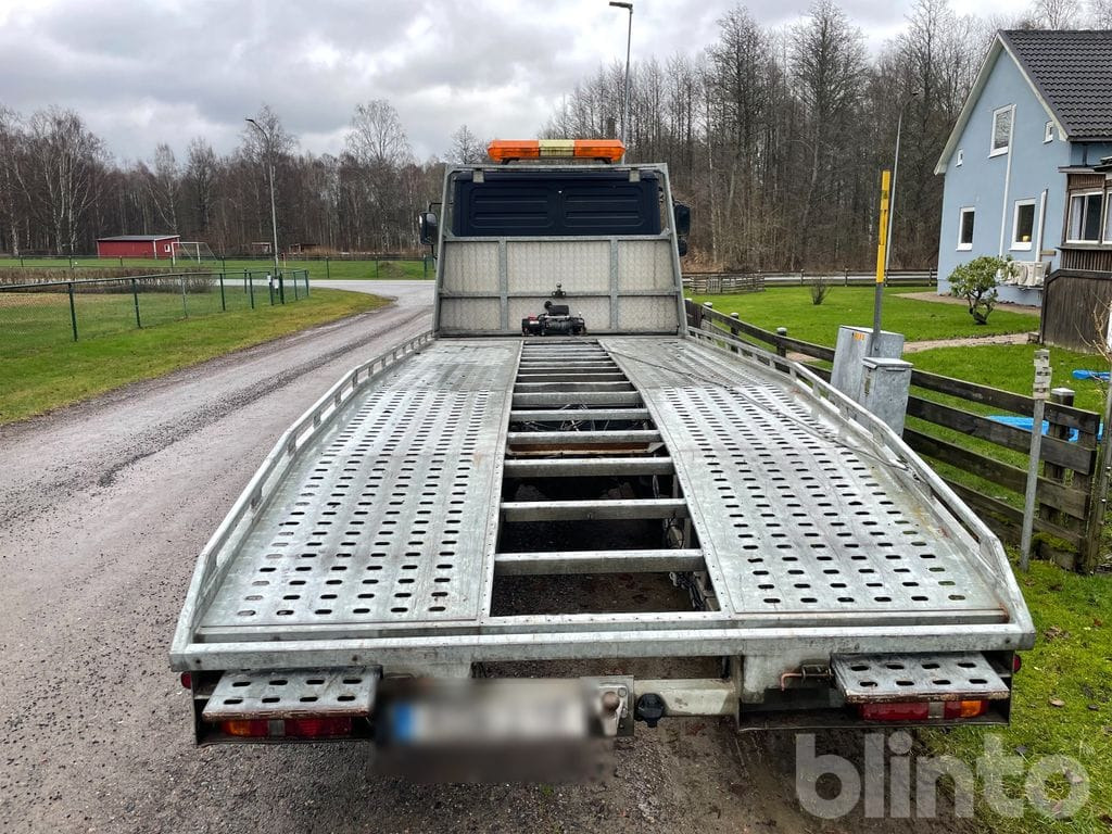 Mercedes 814 - Camião transporte de veículos: foto 3 Mercedes 814 - Camião transporte de veículos: foto 3