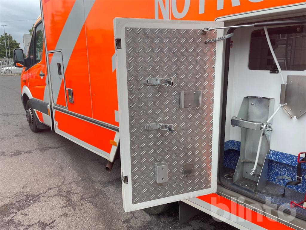Ambulância Mercedes Benz Sprinter: foto 45
