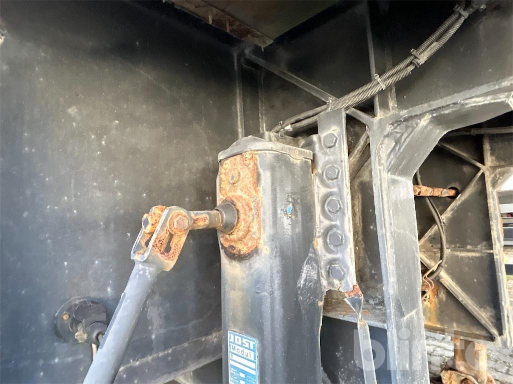 Semi-reboque plataforma/ Caixa aberta Meusburger Typ MPG-3 (2008): foto 38 Semi-reboque plataforma/ Caixa aberta Meusburger Typ MPG-3 (2008): foto 38