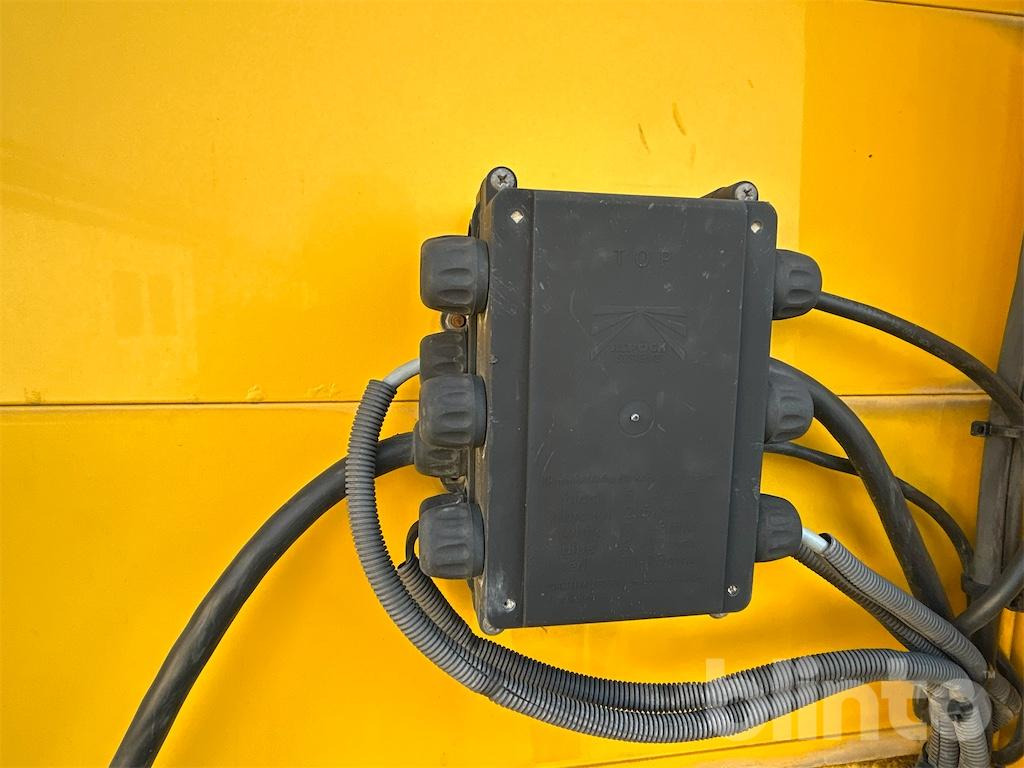 Semi-reboque plataforma/ Caixa aberta Meusburger Typ MPG-3 (2008): foto 14 Semi-reboque plataforma/ Caixa aberta Meusburger Typ MPG-3 (2008): foto 14