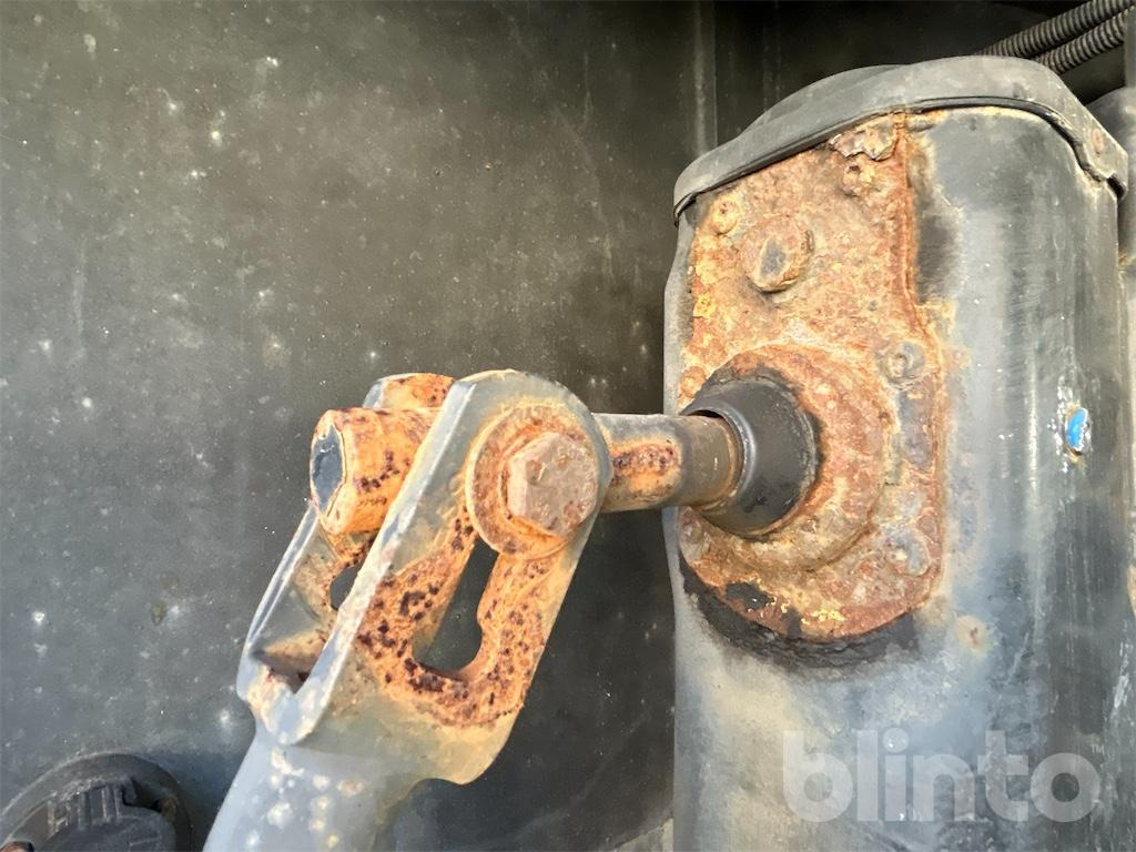 Semi-reboque plataforma/ Caixa aberta Meusburger Typ MPG-3 (2008): foto 41 Semi-reboque plataforma/ Caixa aberta Meusburger Typ MPG-3 (2008): foto 41