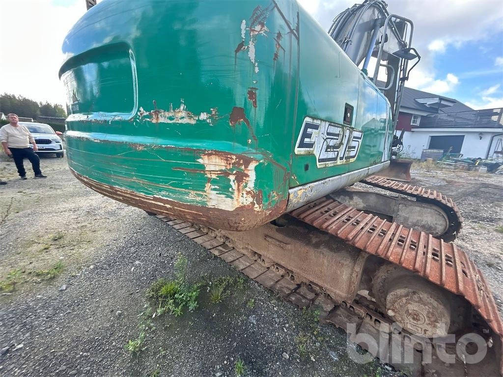 Escavadora de rastos New Holland E215: foto 48