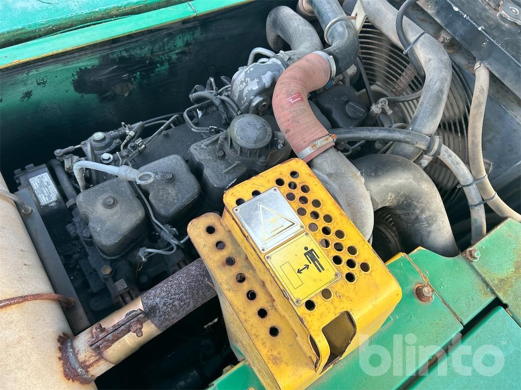 Escavadora de rastos New Holland E215: foto 35