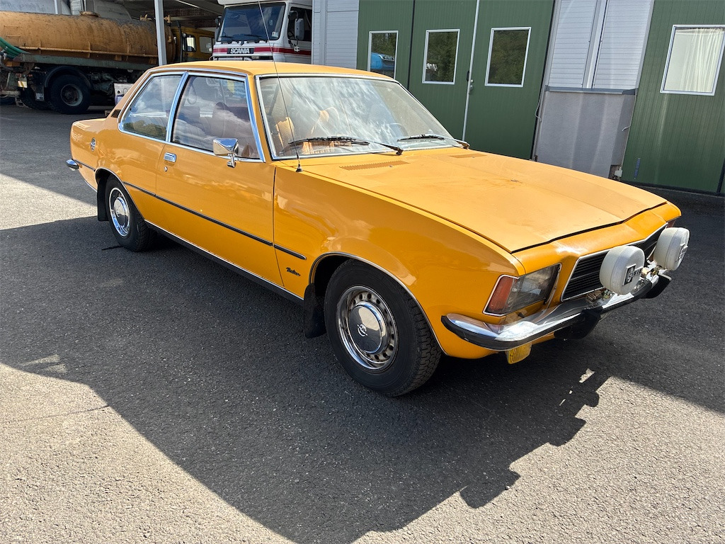 OPEL REKORD 018285 - Automóvel: foto 3 OPEL REKORD 018285 - Automóvel: foto 3