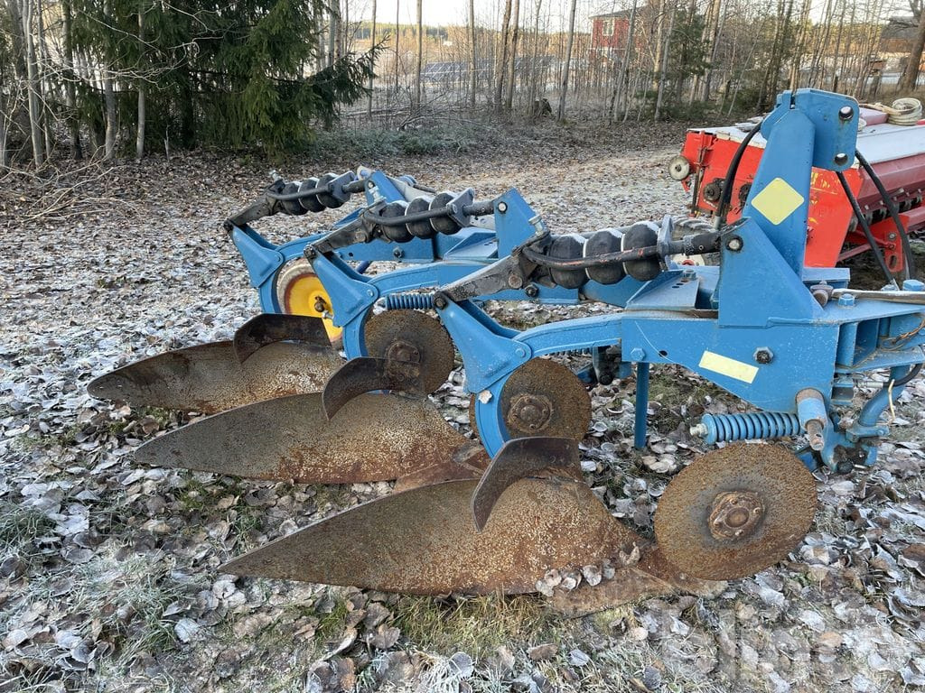 Överum BT 388 G - Arado: foto 1 Överum BT 388 G - Arado: foto 1