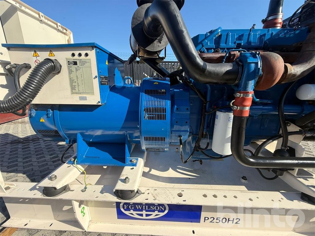 Gerador elétrico Perkins FG Wilson P250H2 250 kVA: foto 17