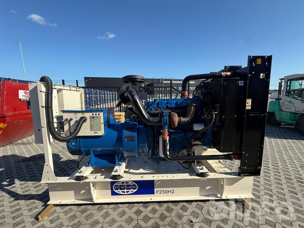 Gerador elétrico Perkins FG Wilson P250H2 250 kVA: foto 24