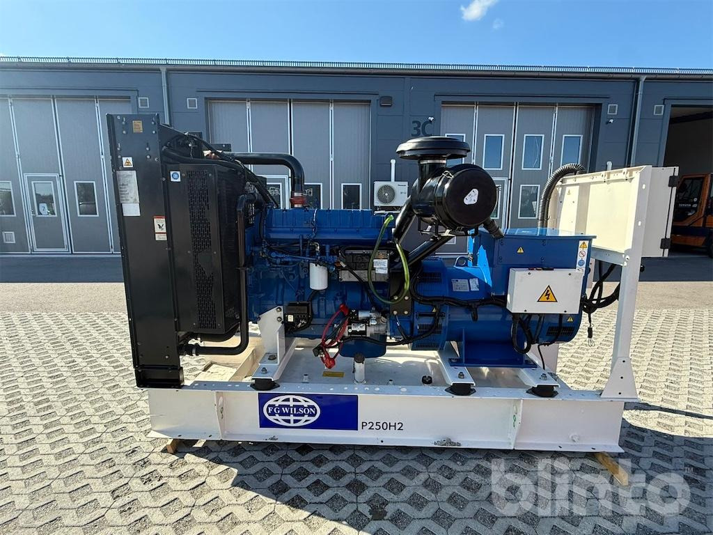 Gerador elétrico Perkins FG Wilson P250H2 250 kVA: foto 23