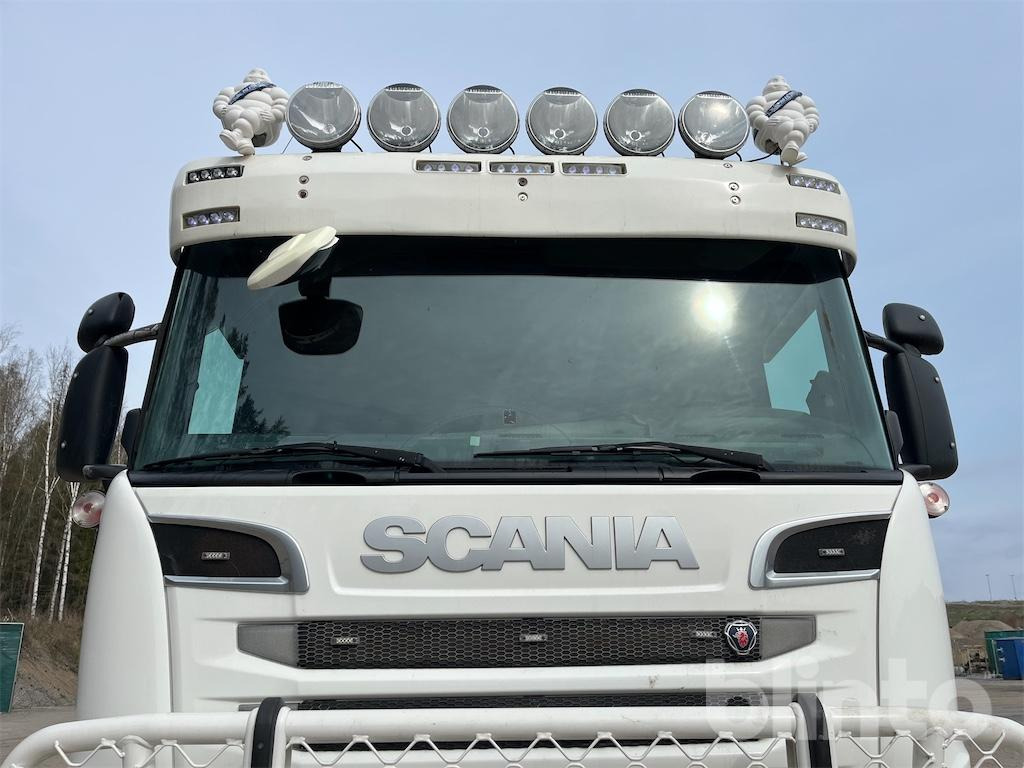 Camião polibenne SCANIA 520: foto 11