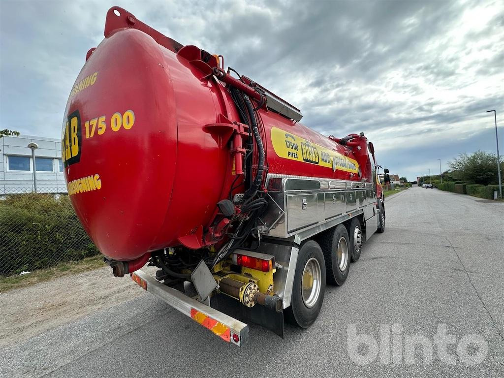 SCANIA P114GB8X2/4NA380 - Caminhão tanque: foto 3 SCANIA P114GB8X2/4NA380 - Caminhão tanque: foto 3