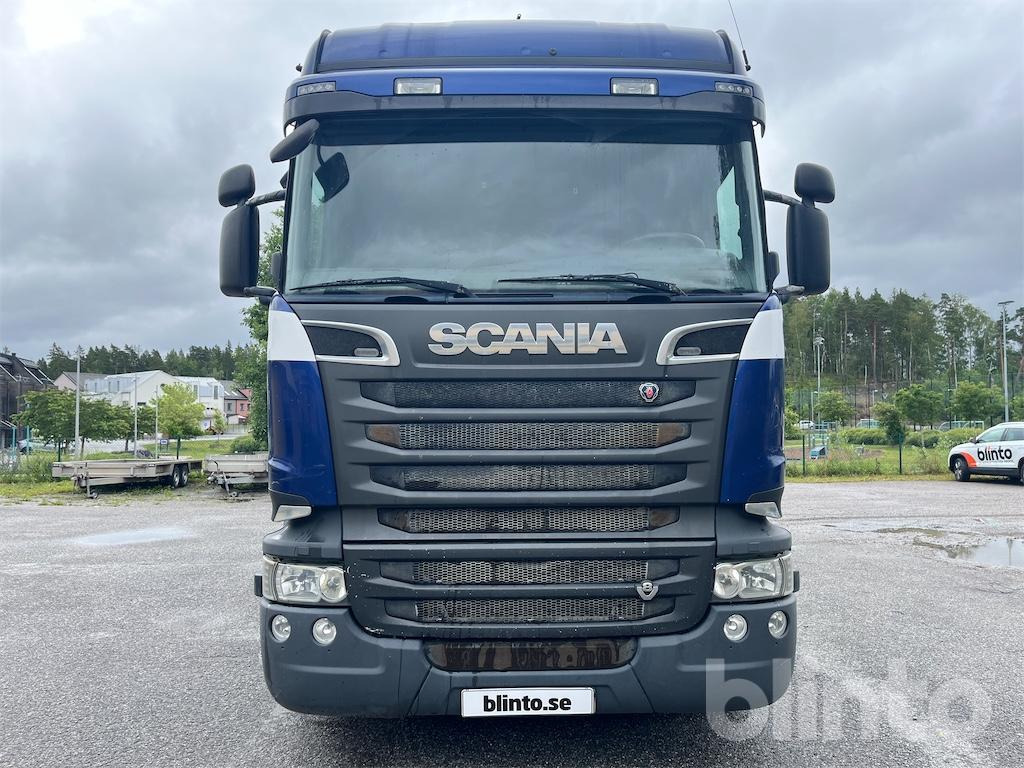 SCANIA R580LB6X2HNB - Camião de caixa aberta/ Plataforma, Camião grua: foto 2 SCANIA R580LB6X2HNB - Camião de caixa aberta/ Plataforma, Camião grua: foto 2