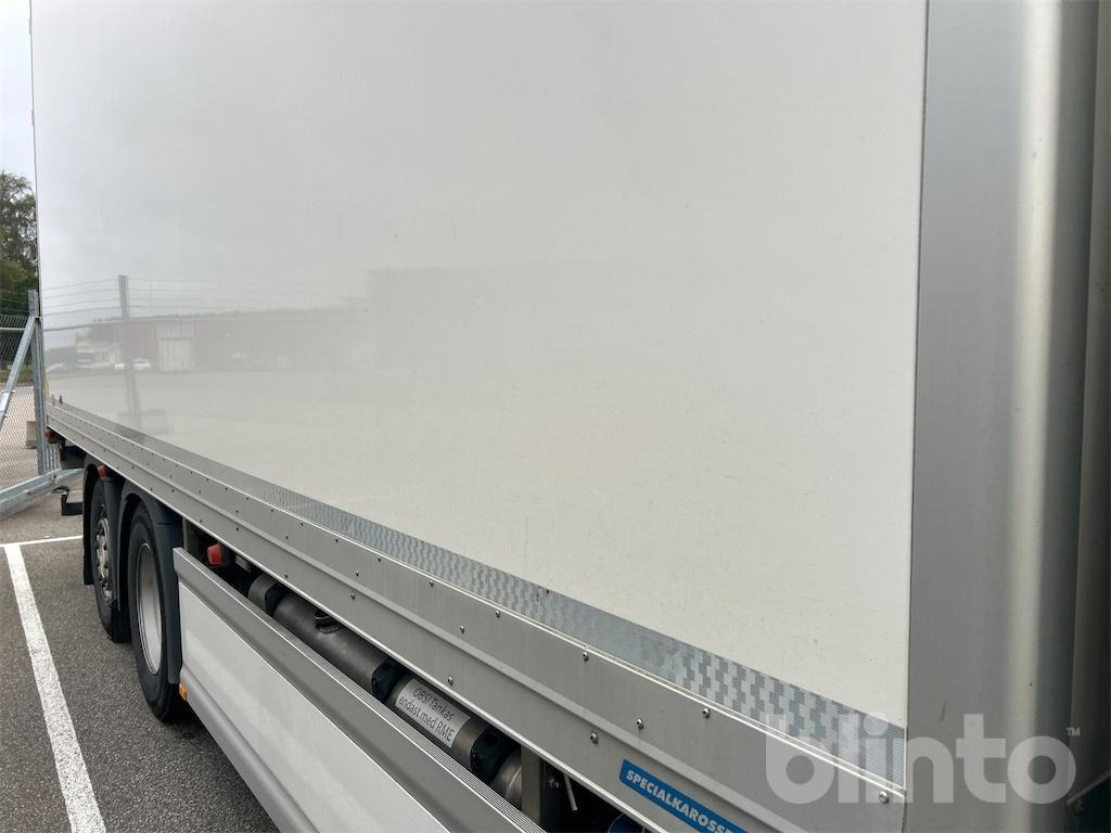 Camião furgão SCANIA S450 B6X2*4NB: foto 39