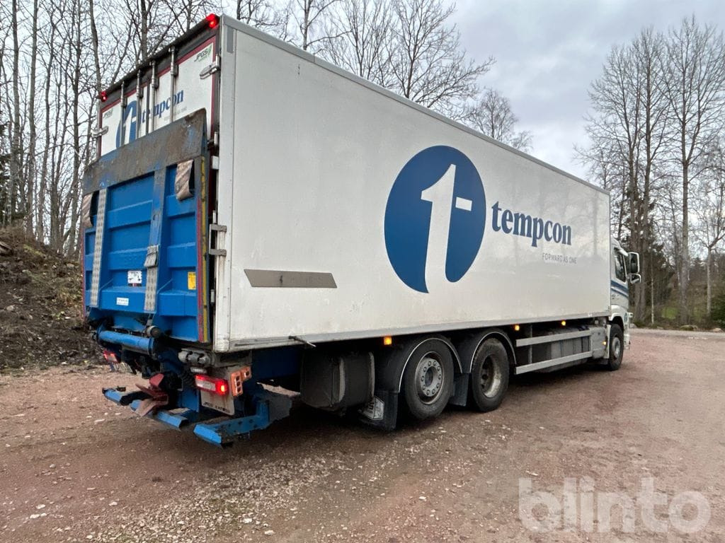 VOLVO FH 430 6x2 - Camião isotérmico: foto 3 VOLVO FH 430 6x2 - Camião isotérmico: foto 3