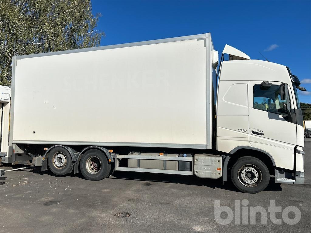 VOLVO FH 6*2 - Camião furgão: foto 4 VOLVO FH 6*2 - Camião furgão: foto 4