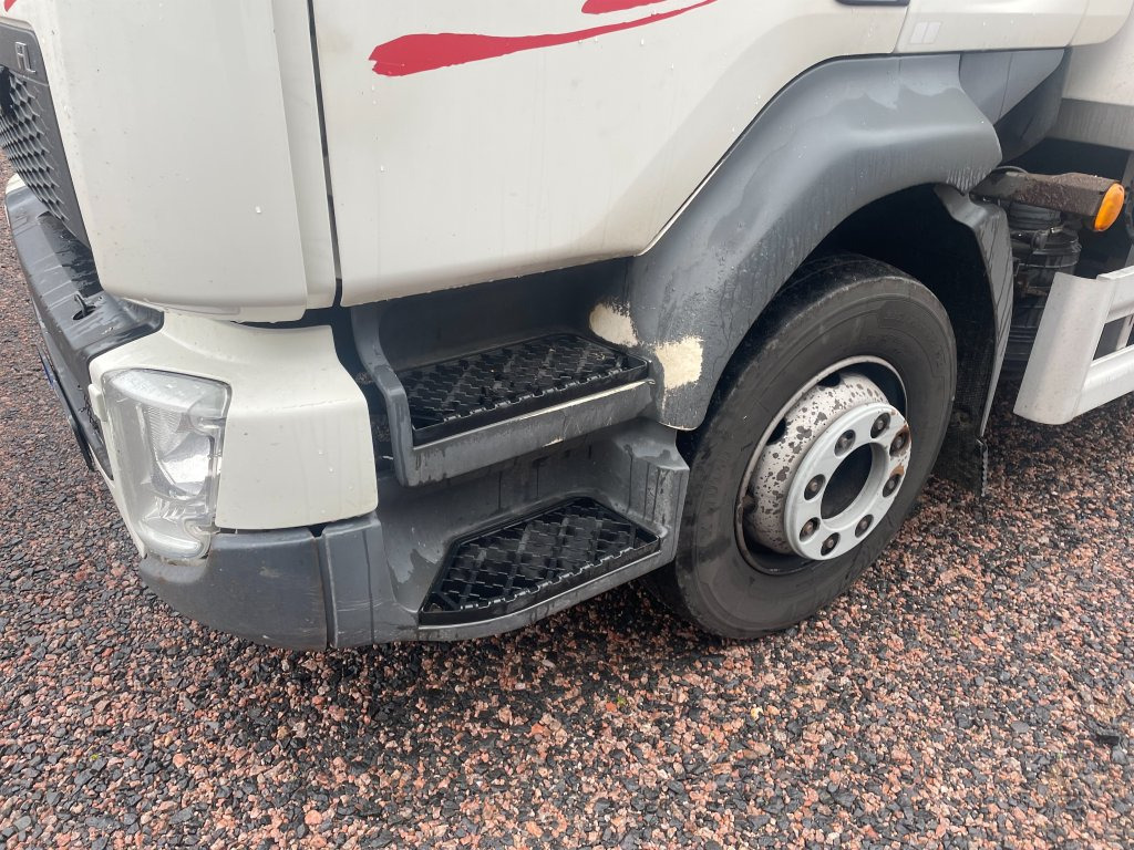 VOLVO FL 4X2 250 - Camião furgão: foto 5 VOLVO FL 4X2 250 - Camião furgão: foto 5