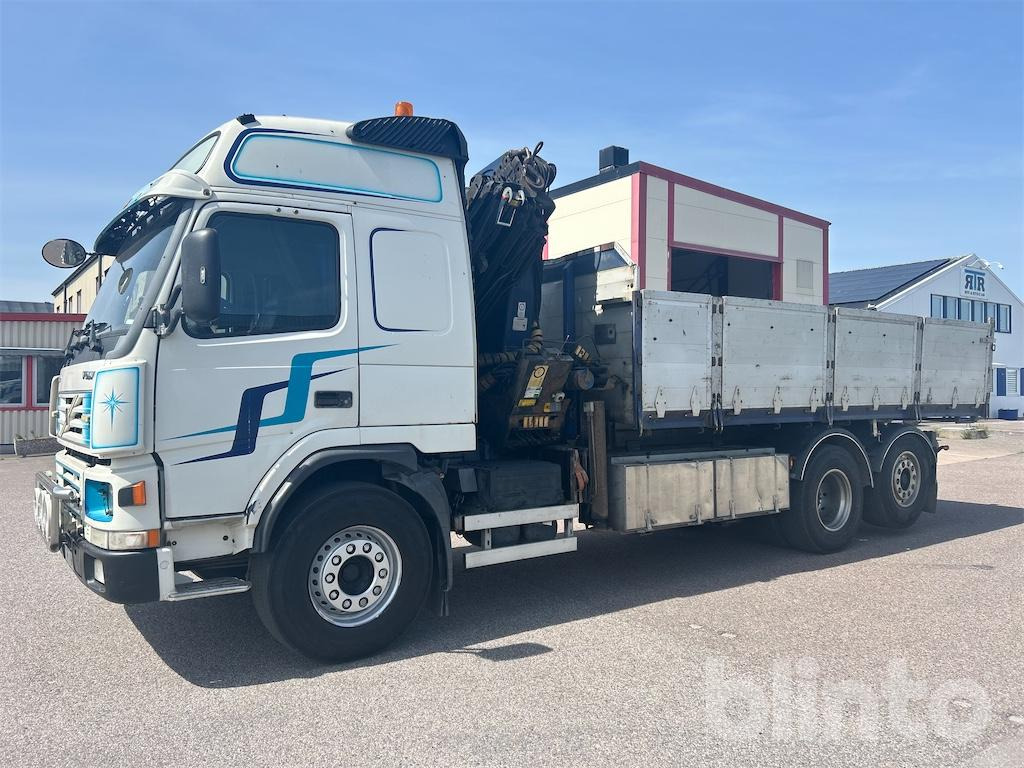 VOLVO FM7 6*2 - Tippflak - Camião basculante, Camião grua: foto 2 VOLVO FM7 6*2 - Tippflak - Camião basculante, Camião grua: foto 2