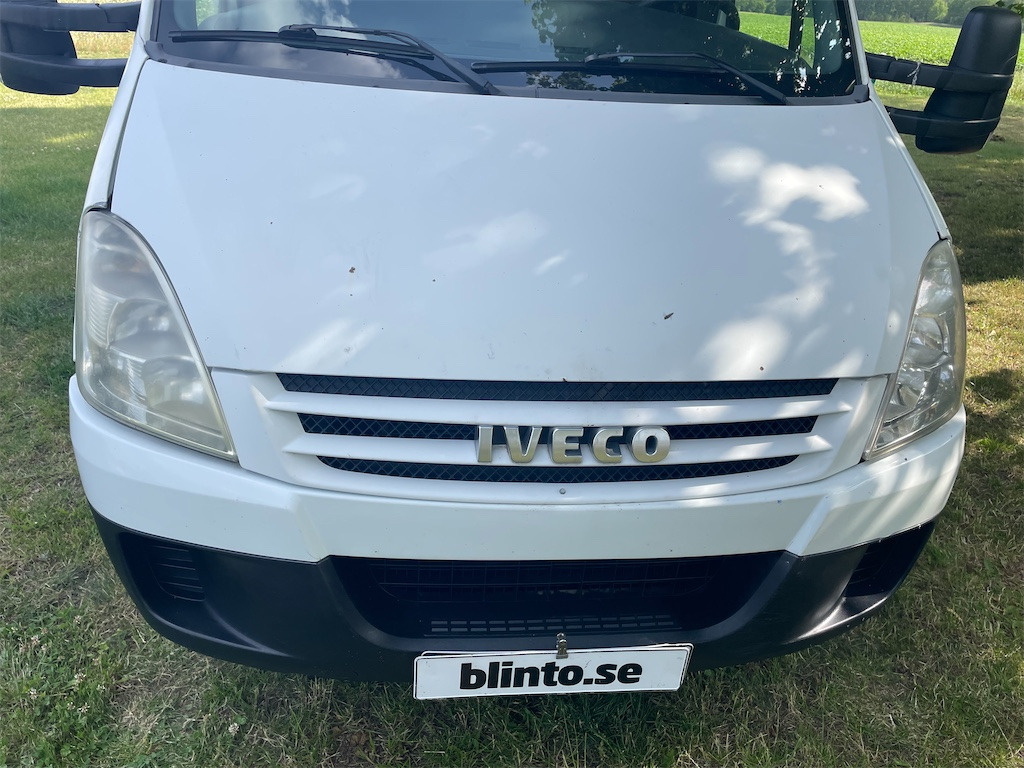 Veículo comercial IVECO DAILY 35S14: foto 49