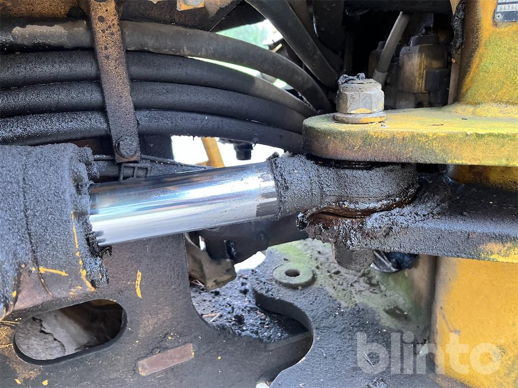 Retroescavadeira Volvo BM 6300 med redskap: foto 48