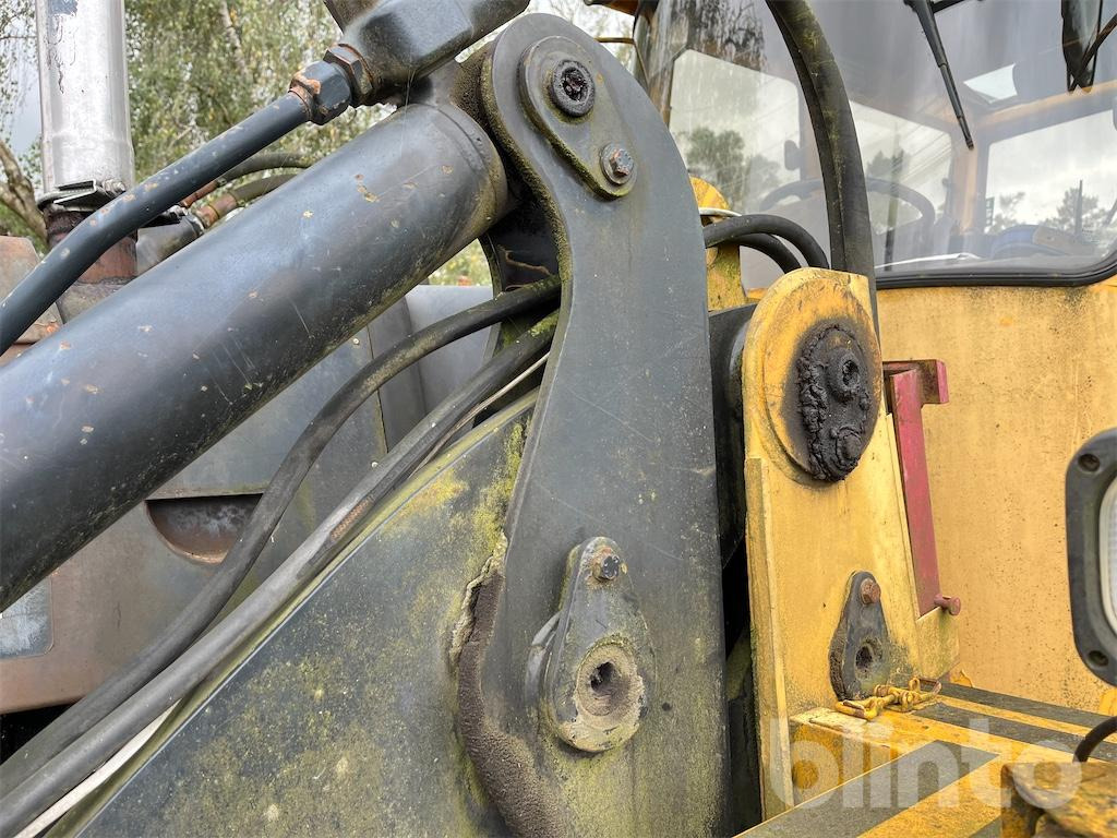 Retroescavadeira Volvo BM 6300 med redskap: foto 22
