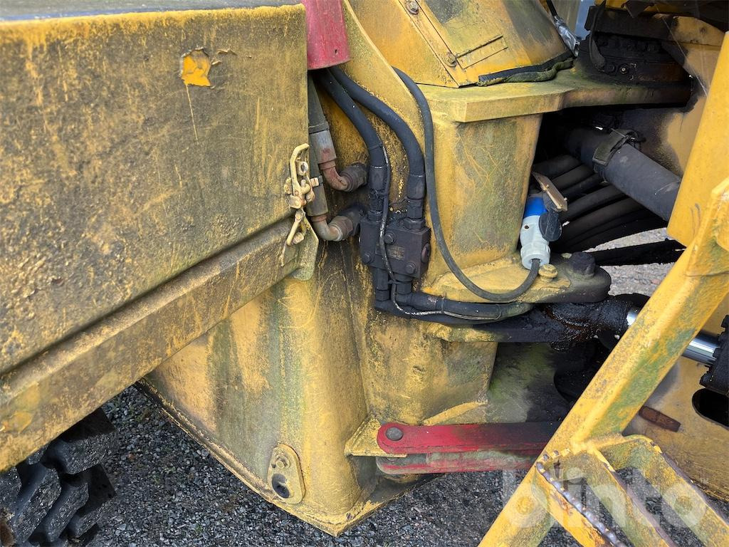 Retroescavadeira Volvo BM 6300 med redskap: foto 18