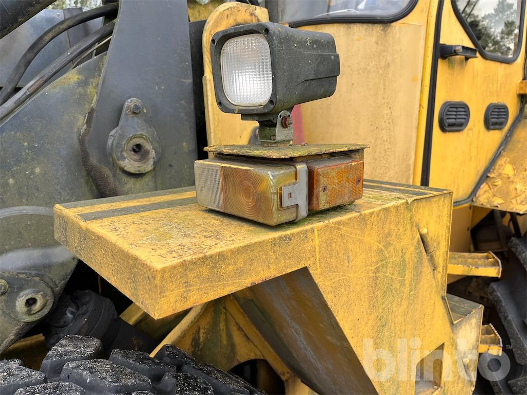 Retroescavadeira Volvo BM 6300 med redskap: foto 21
