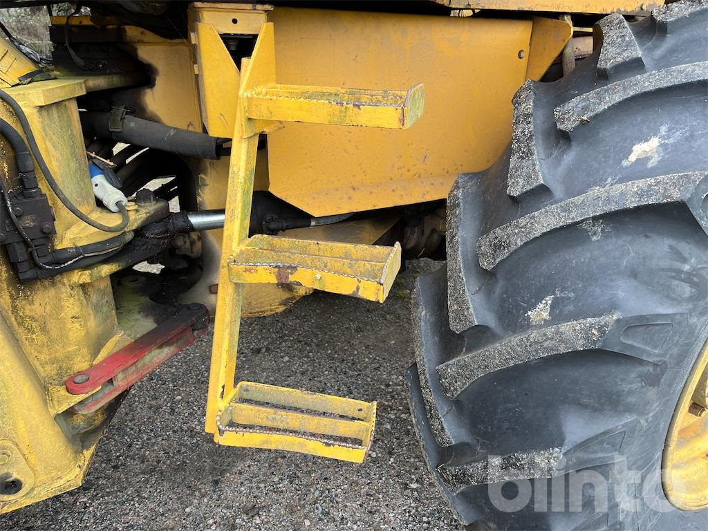 Retroescavadeira Volvo BM 6300 med redskap: foto 13