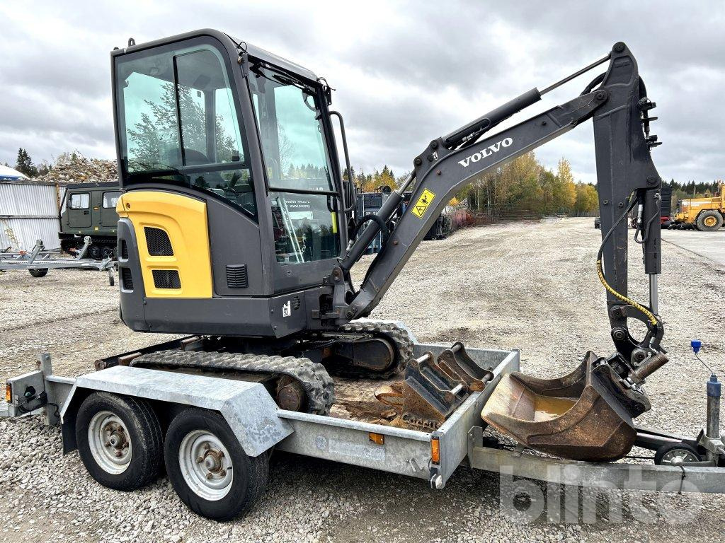 Volvo EC18D - Mini escavadeira: foto 2 Volvo EC18D - Mini escavadeira: foto 2