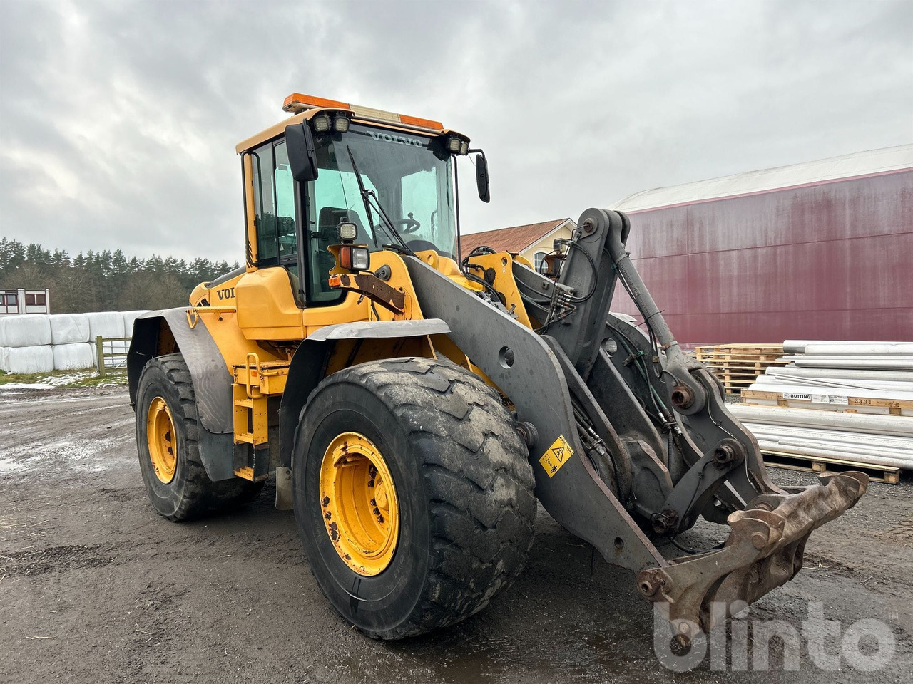 Volvo L110F - Pá carregadora de rodas: foto 4 Volvo L110F - Pá carregadora de rodas: foto 4